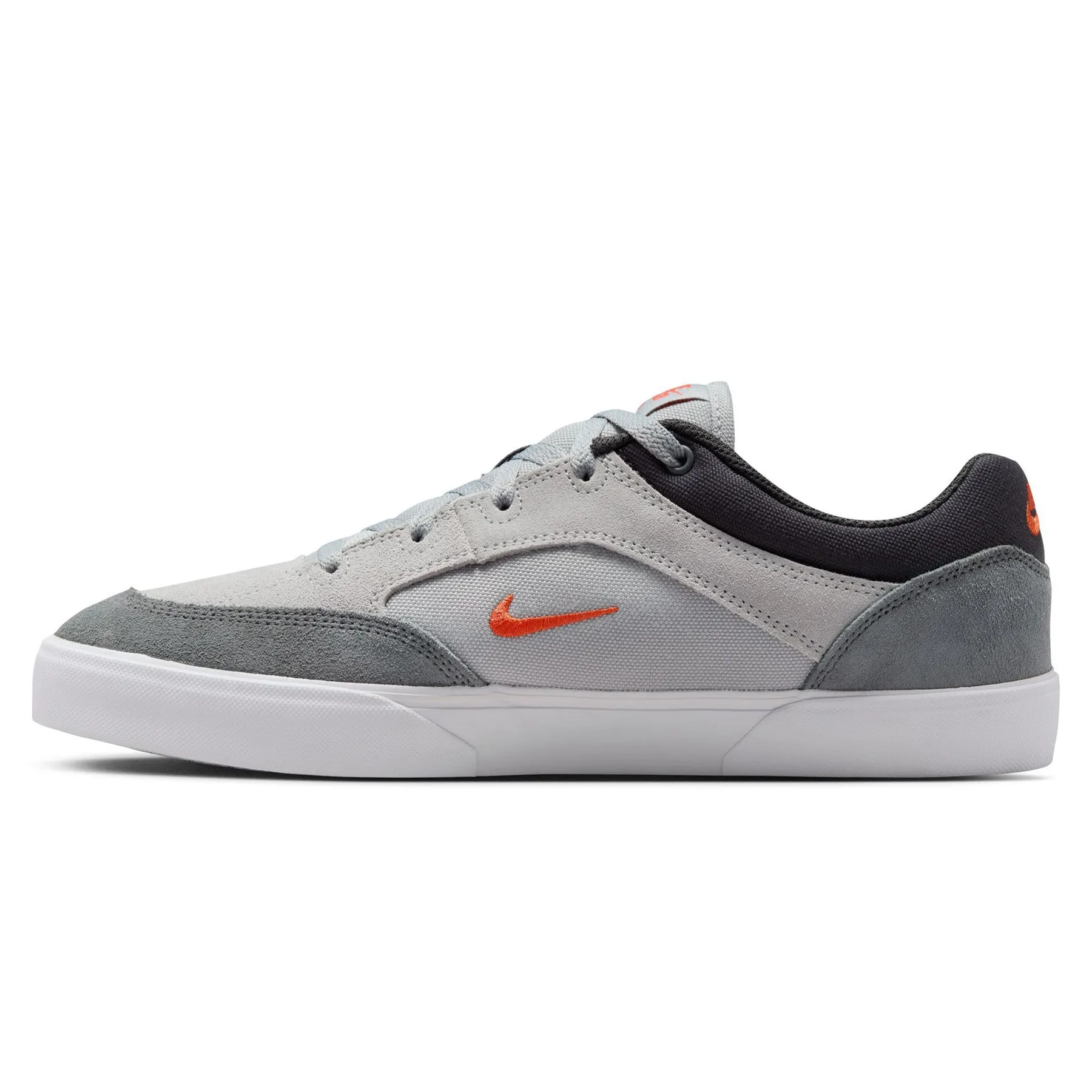 Nike SB Malor Light Smoke/Dark Smoke Grey Outdoor Ready Fit