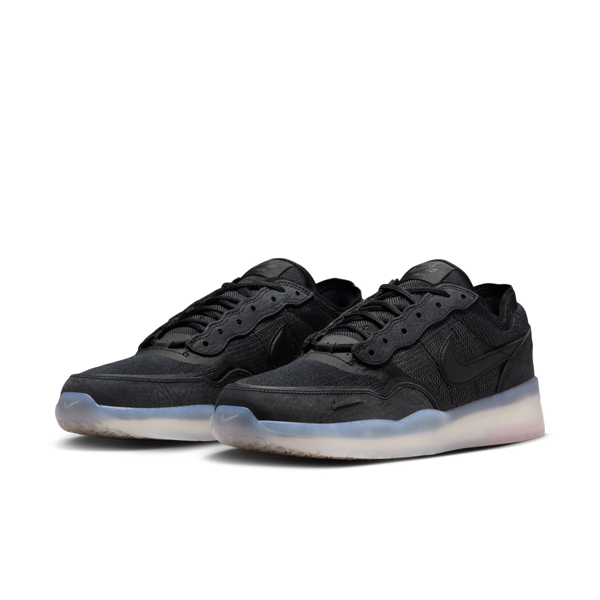 Year Round Nike SB PS8 Black/Clear