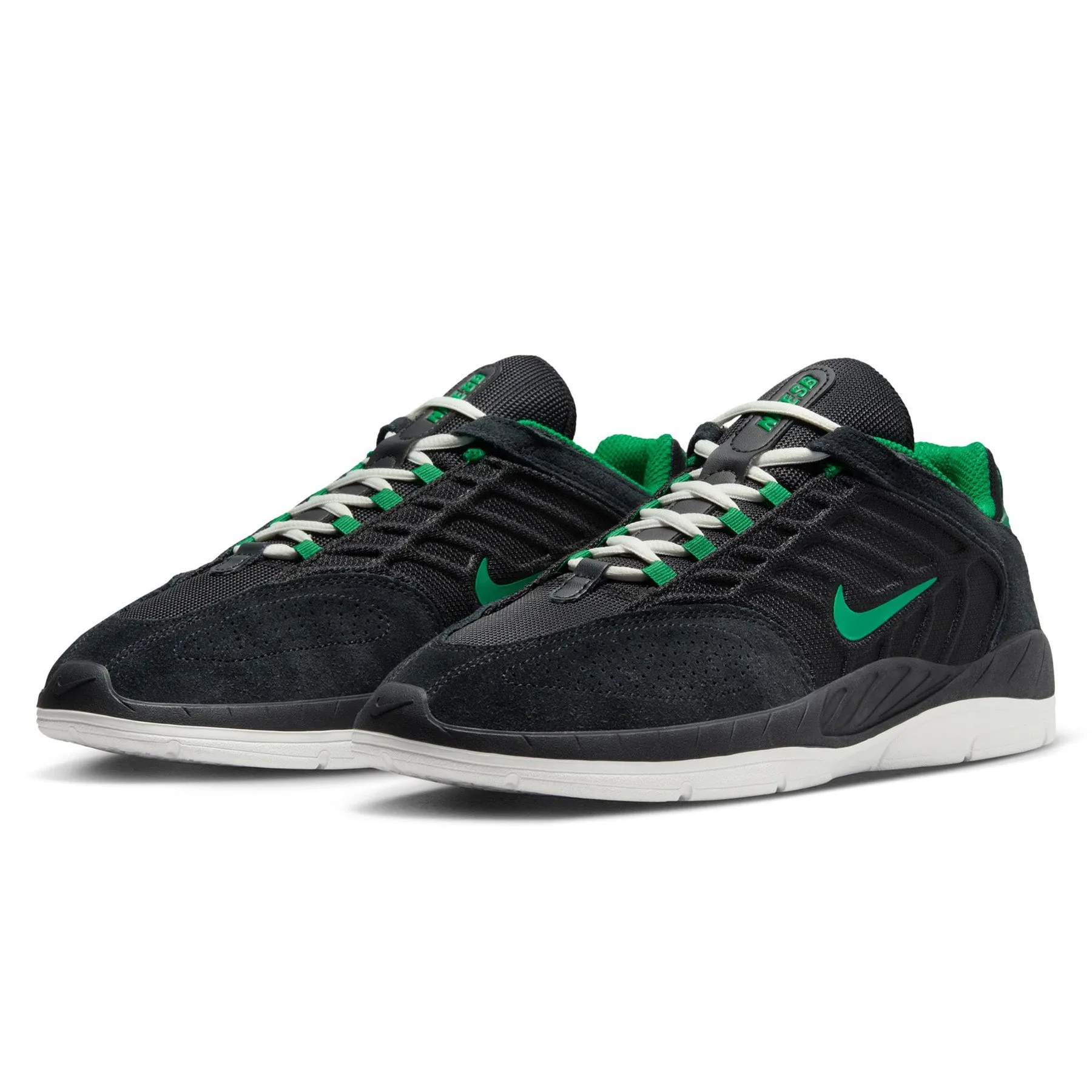Comfort Fit Design Nike SB Vertebrae Black/Celtics Green