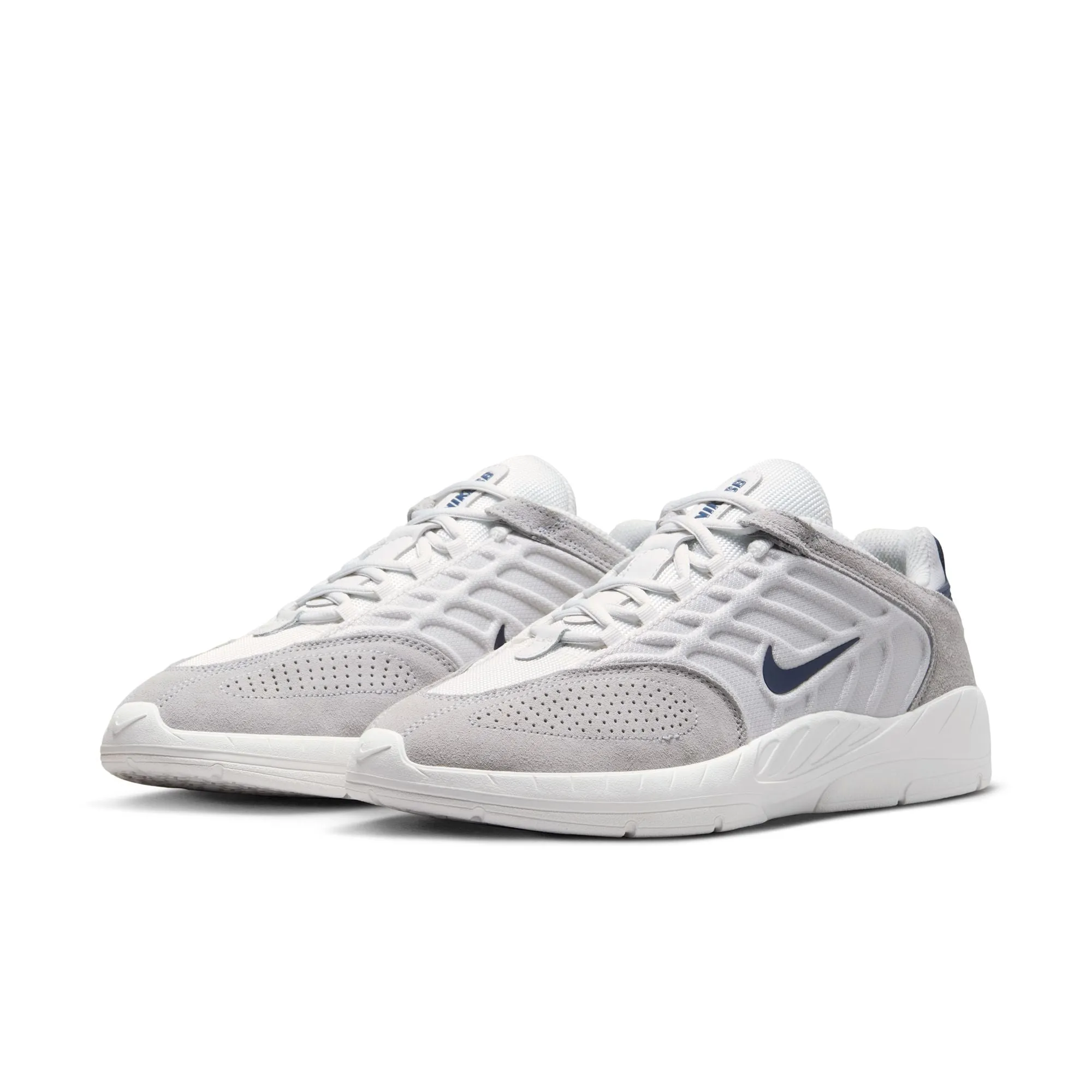 Smooth Finish Street Ready Nike SB Vertebrae Platinum Tint/Midnight