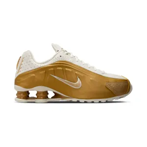 Nike Shox R4 'Metallic Gold' Women's Shoes Long distance endurance