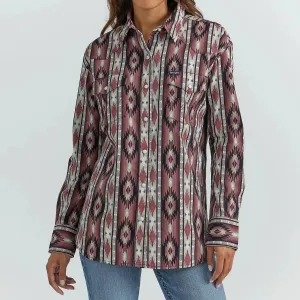 Wrangler Retro Women's L/S Checotah Boyfriend Western Snap Shirt in Burgundy Timeless Fit casual and comfortable