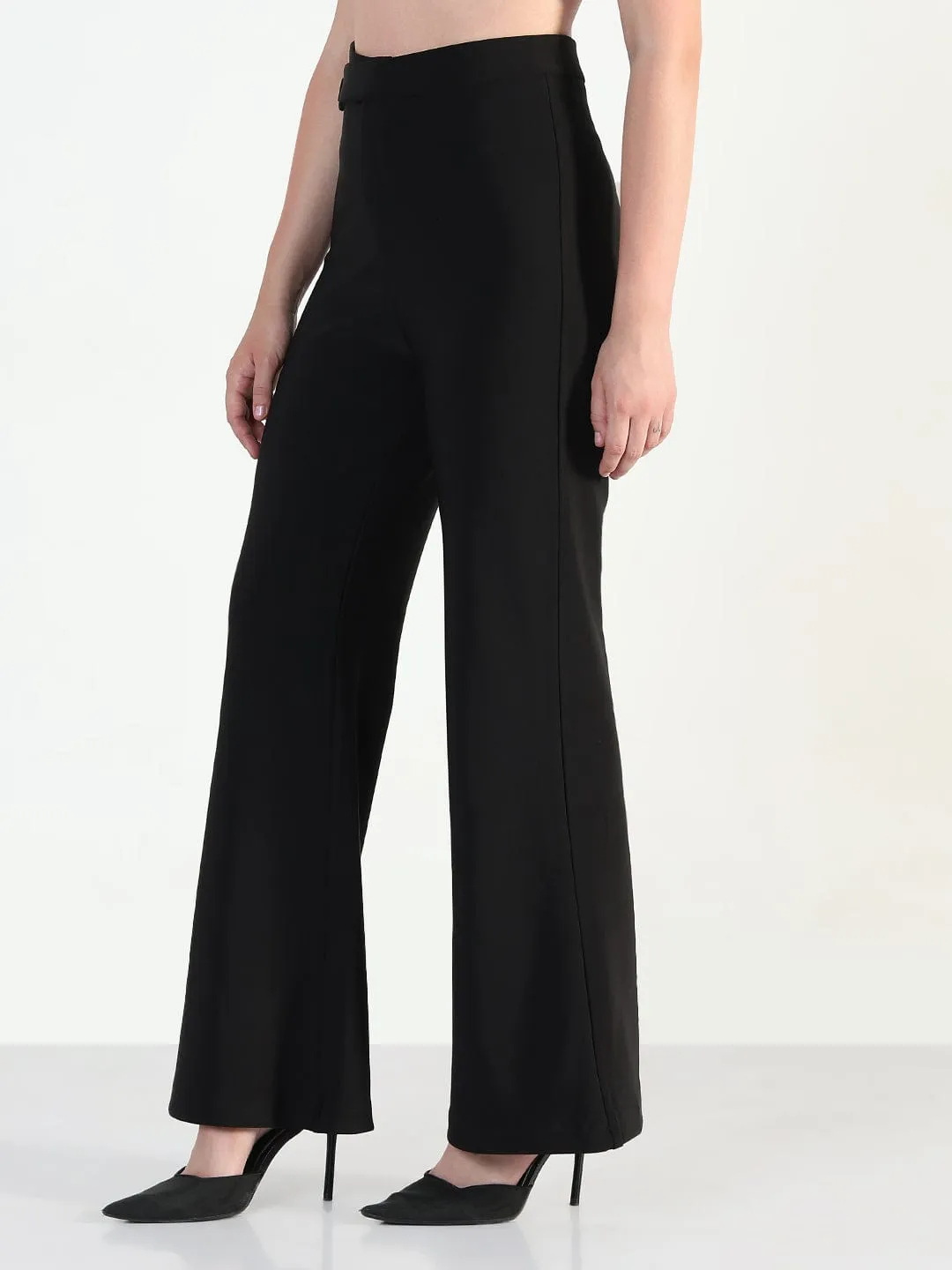 Women's Black Relaxed Fit Wide Leg Trousers Modern Comfort