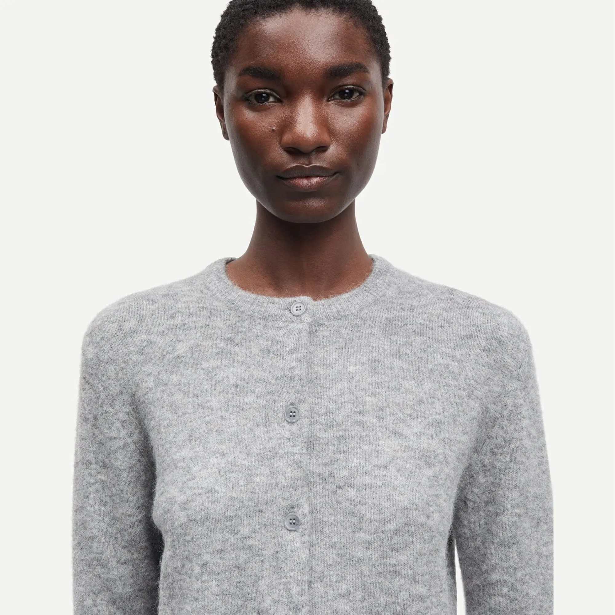 Nor Short Cardigan (Grey Mel.) Eco Certified Fibers FadeResistant