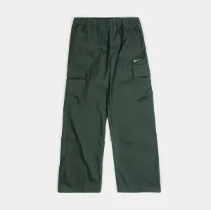 NSW Everything Woven Mid Rise Cargo Womens Pants (Vintage Green/White) Modern Waist