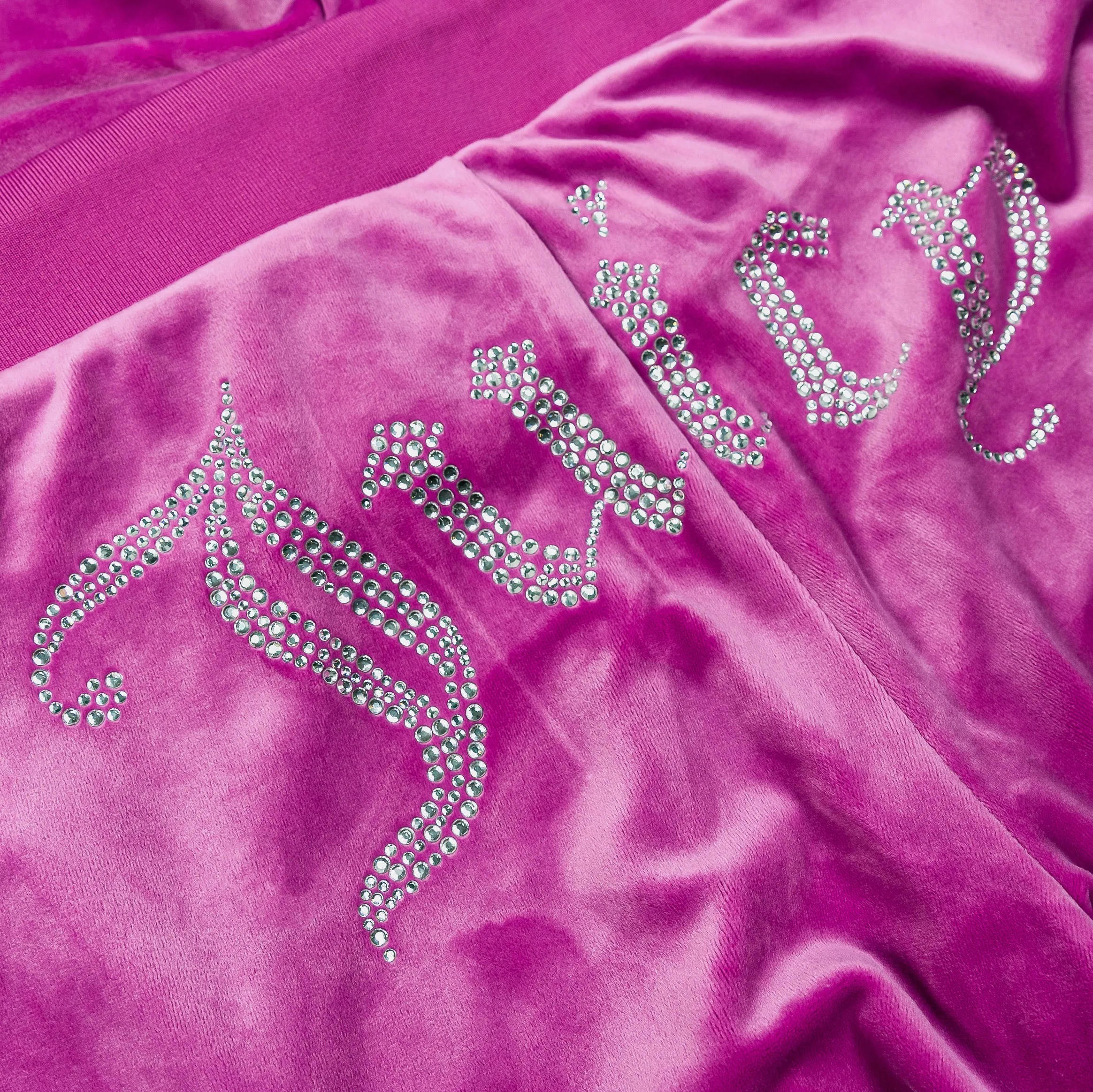 Dynamic Motion Fashion Fit OG Big Bling Velour Womens Track Pants (Purple)