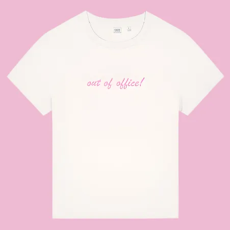 Out Of Office! Relaxed Women's Tee Machine washable Casual Design