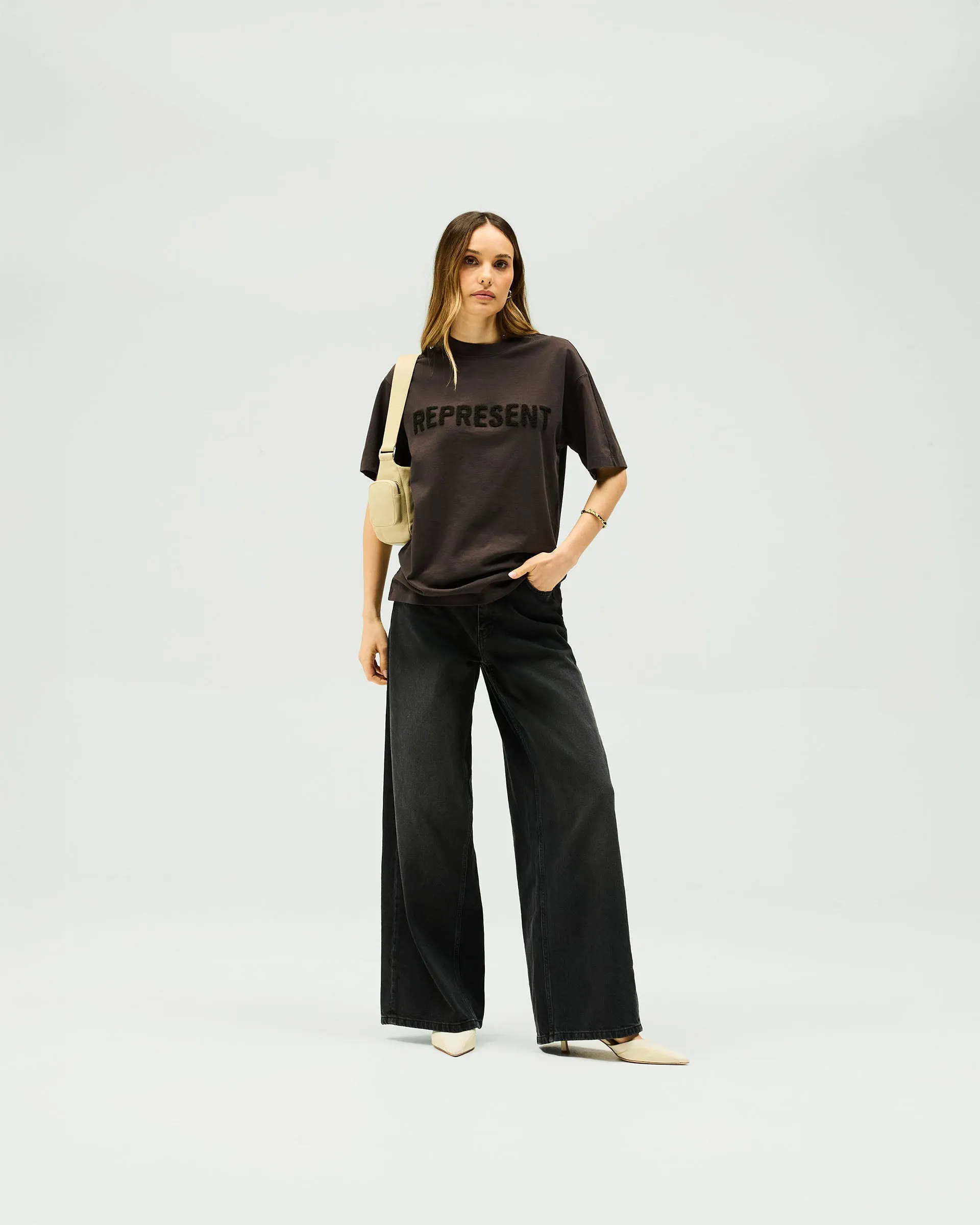 Owners Club Boyfriend T-Shirt - Black Coffee Timeless Cardigan Modern Sneakers