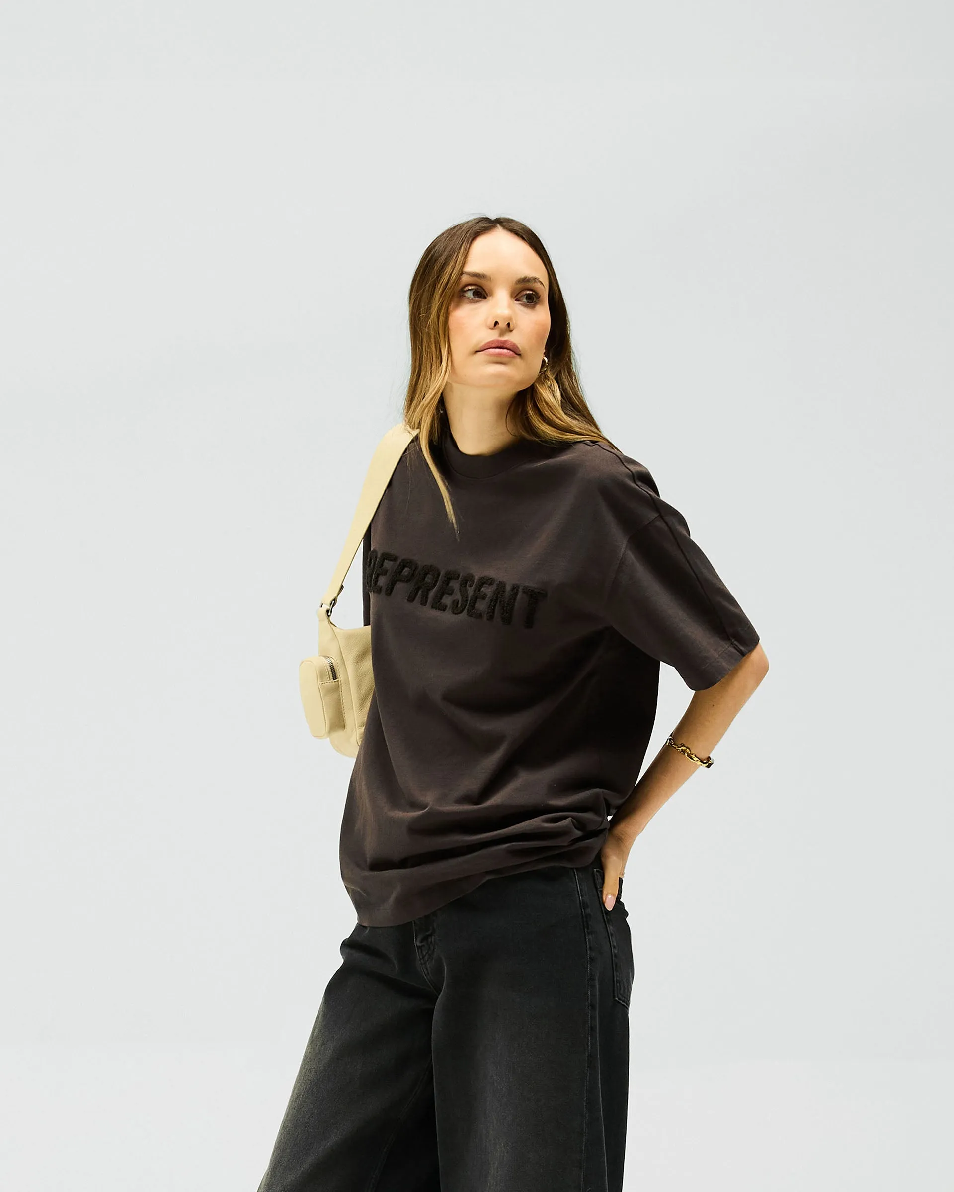 ZeroIrritationLabels Owners Club Boyfriend T-Shirt - Black Coffee