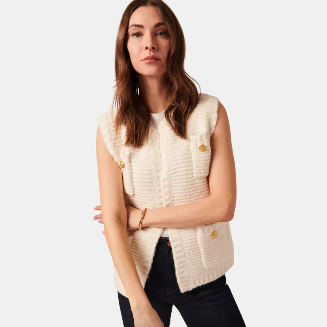 Go To Layer Apple Vest (White Lotus)