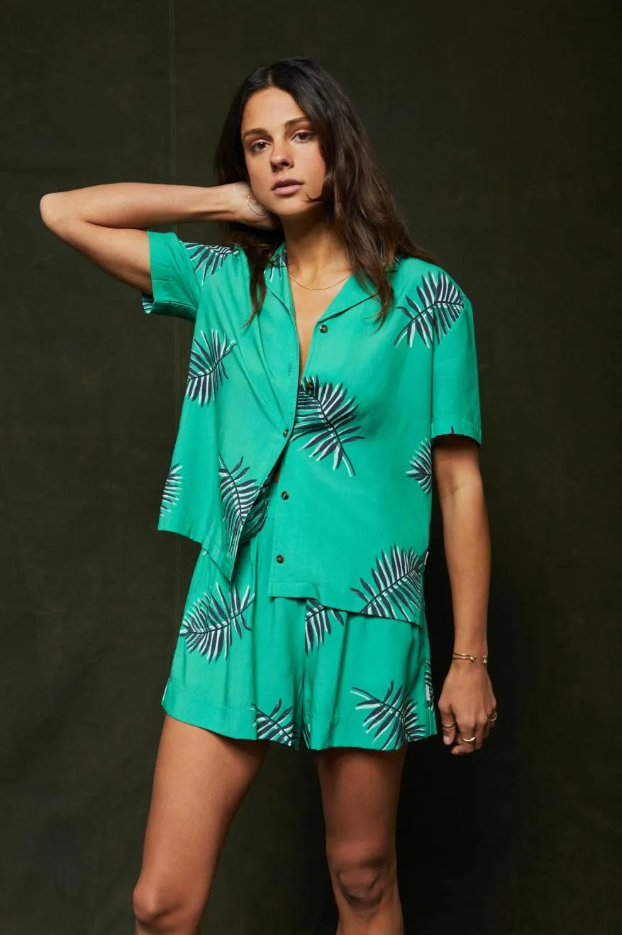 Quick Movement Fit Bold Patterns Paradise Short - Leprechaun