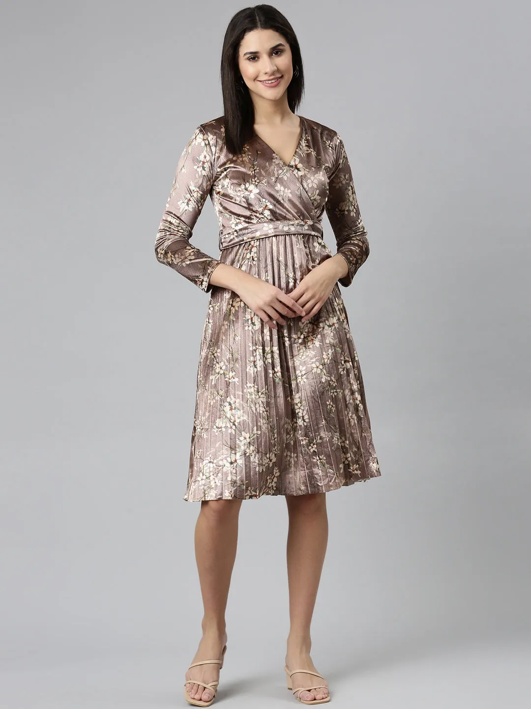 Profile Enhancer Women's Taupe Printed Wrap Dress