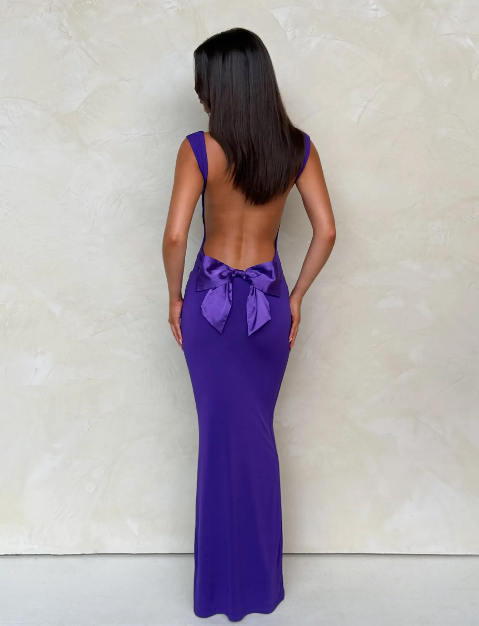 ZITA MAXI DRESS - PURPLE Bold Elegance Relaxed Finish