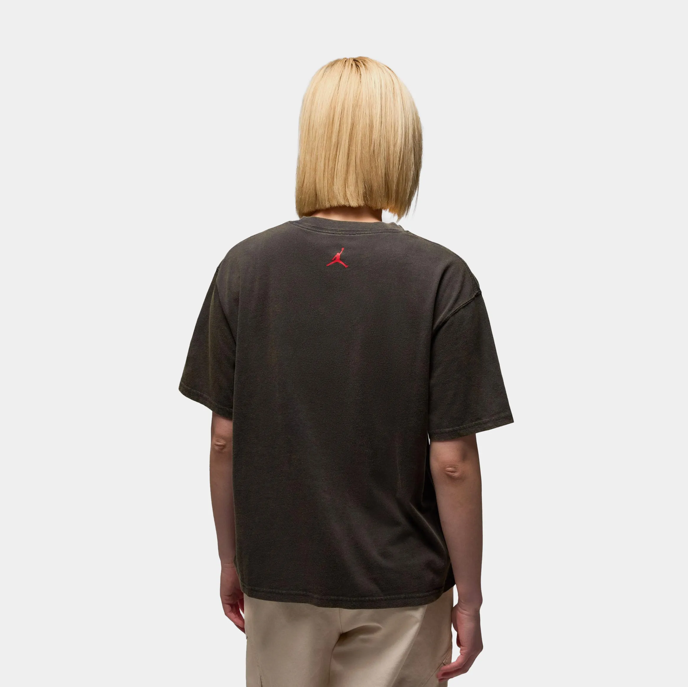 DoubleLayered Collar Shine Fit 40th Anniversary Graphic Womens Short Sleeve Shirt (Black/Red)