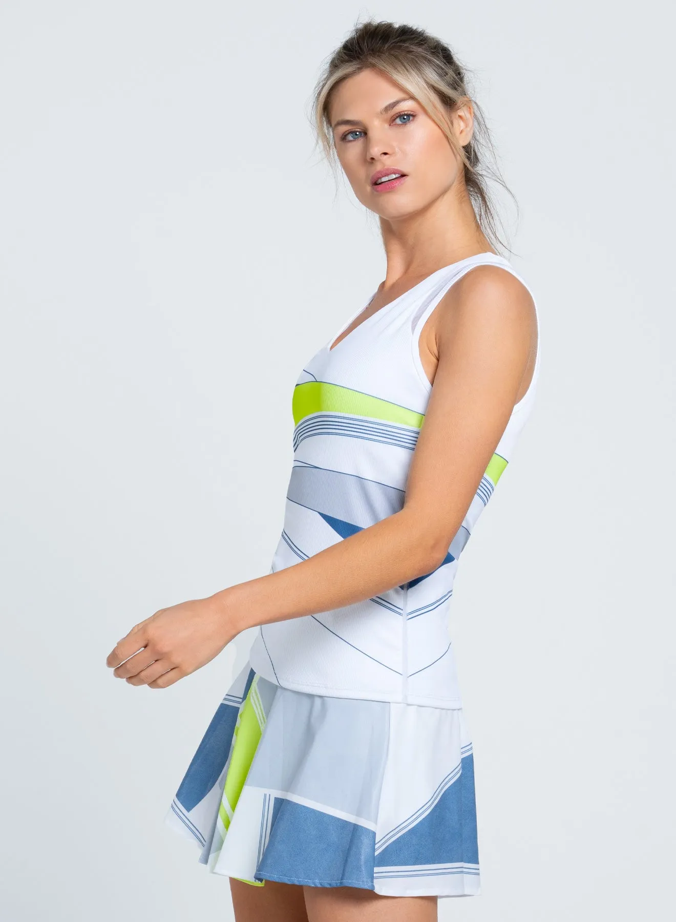 Going Strong Tank Layered Paneling