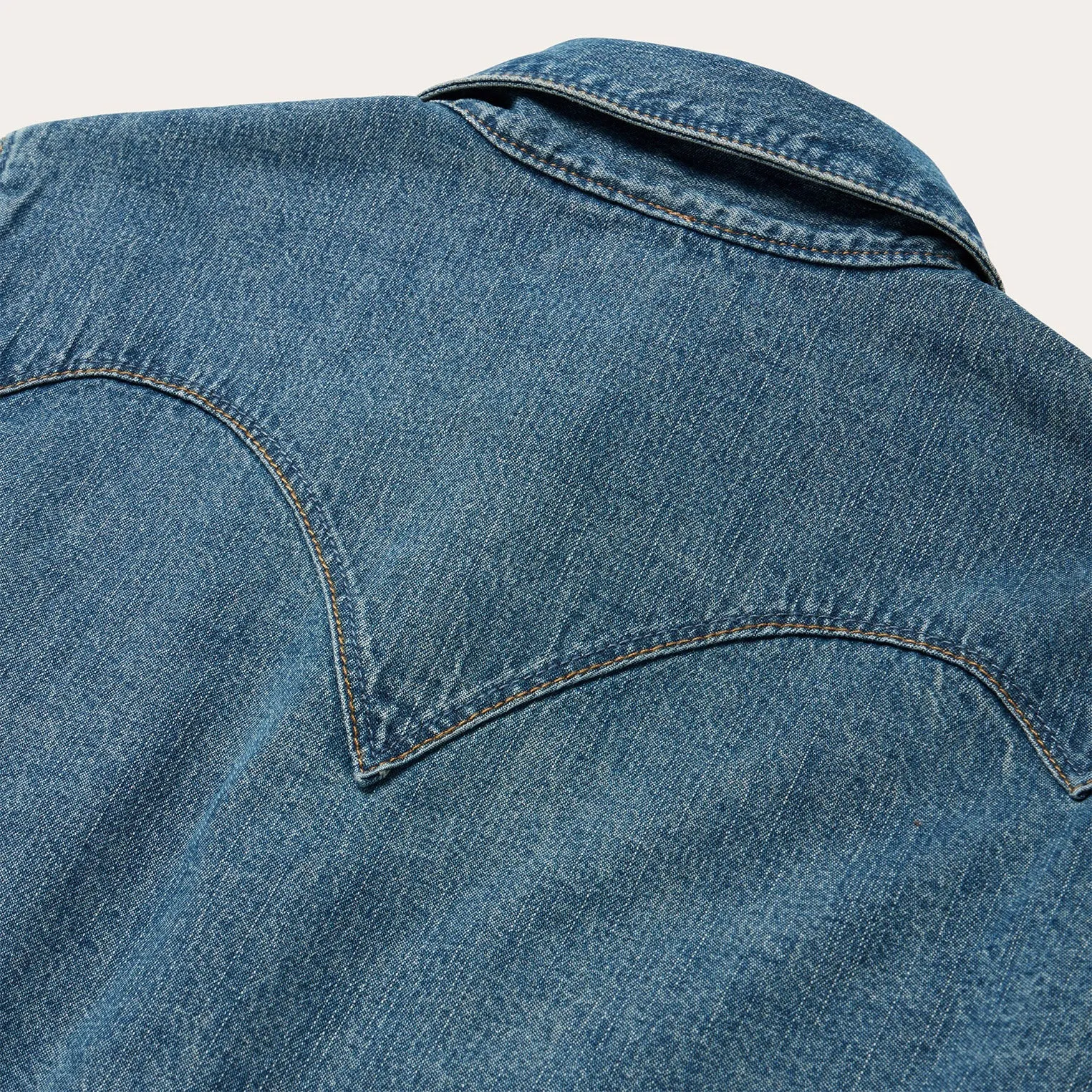 Stetson Women's L/S Chocolate Snap Western Denim Shirt in Medium Wash right size Sport Wear