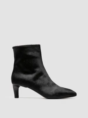 All-Weather Design. Reinforced Form Mountain Climber SUZY 008 - Black Leather Zipped Boots