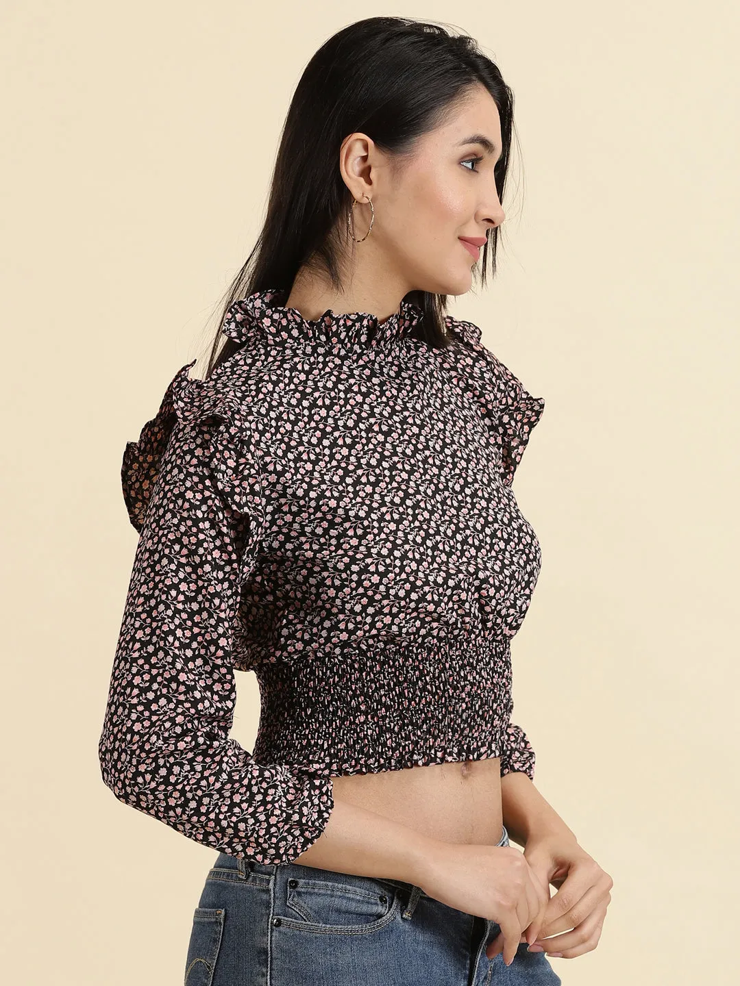 Garment Dyed Technique Perfectly Fit Women's Black Floral Print Puff Sleeve Crepe Cinched Waist Crop Top