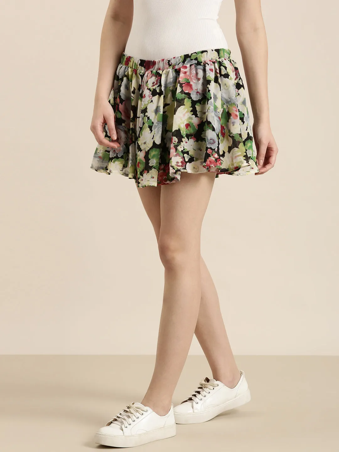 Detachable Detail Outfit Moodset Women's Multi Floral Printed Mid-Rise Flared Mini Skirts