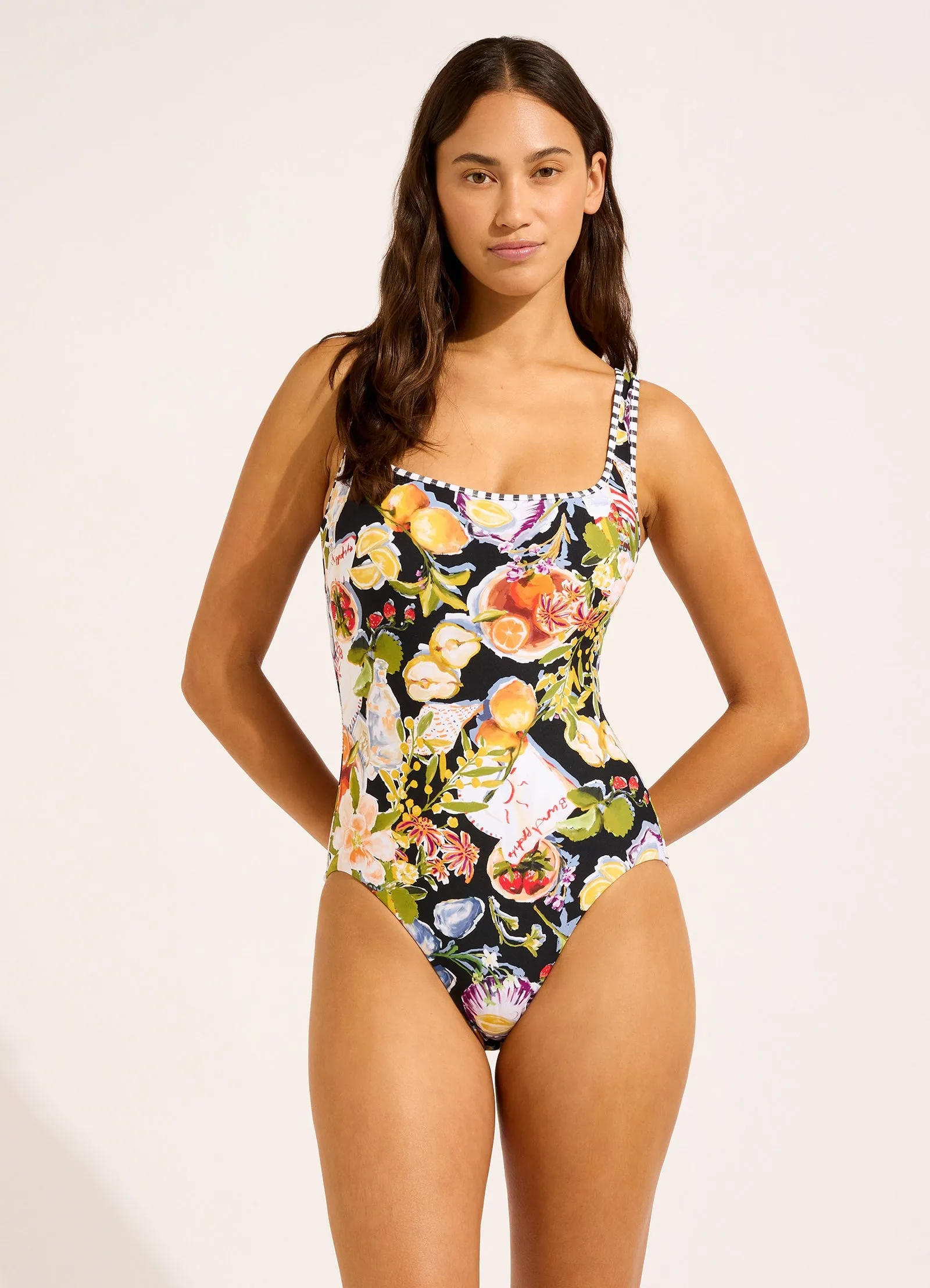 Riviera Coast DD One Piece Swimsuit Elastic Free Edges Water Repellent Lining