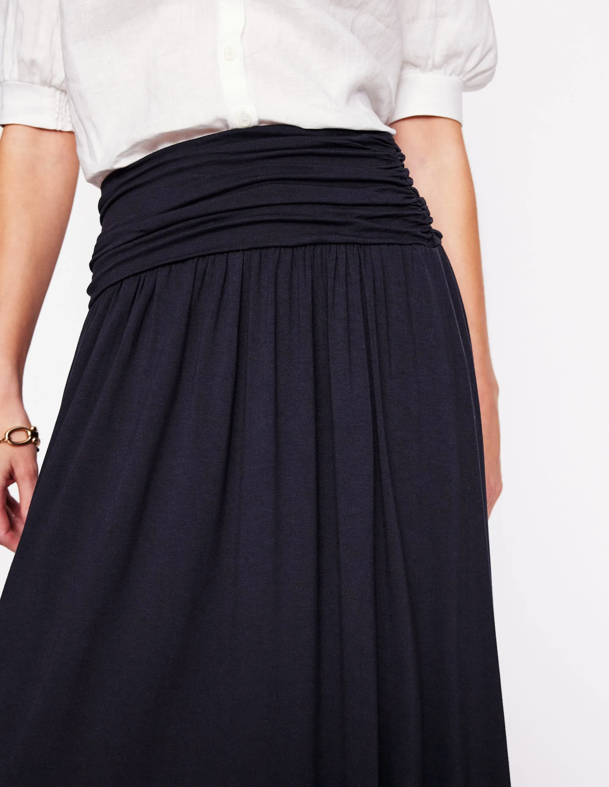 Rosaline Jersey Skirt-Navy Lightweight Material