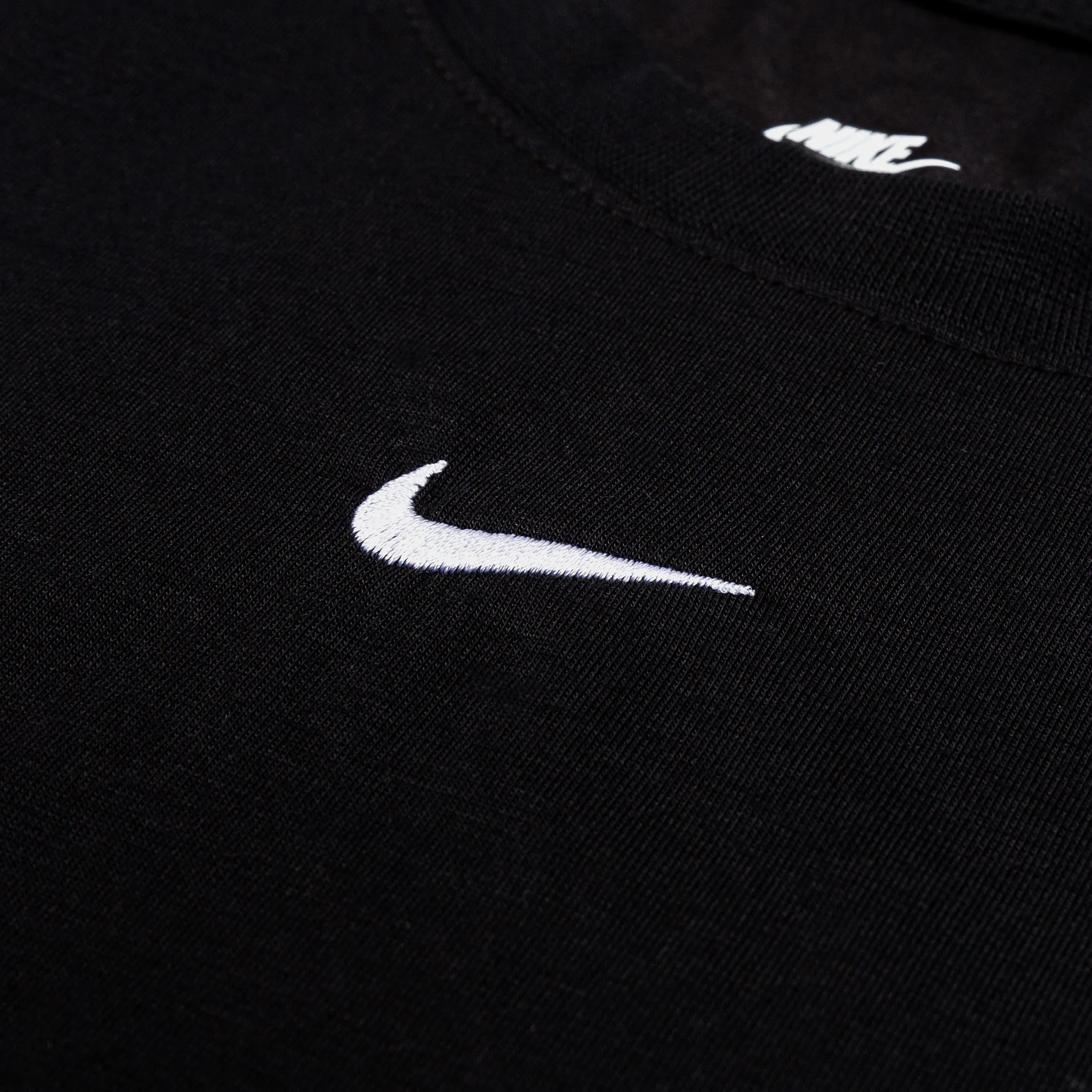 Smooth Edge Binding Essential Slim Crop Womens Short Sleeve Shirt (Black)