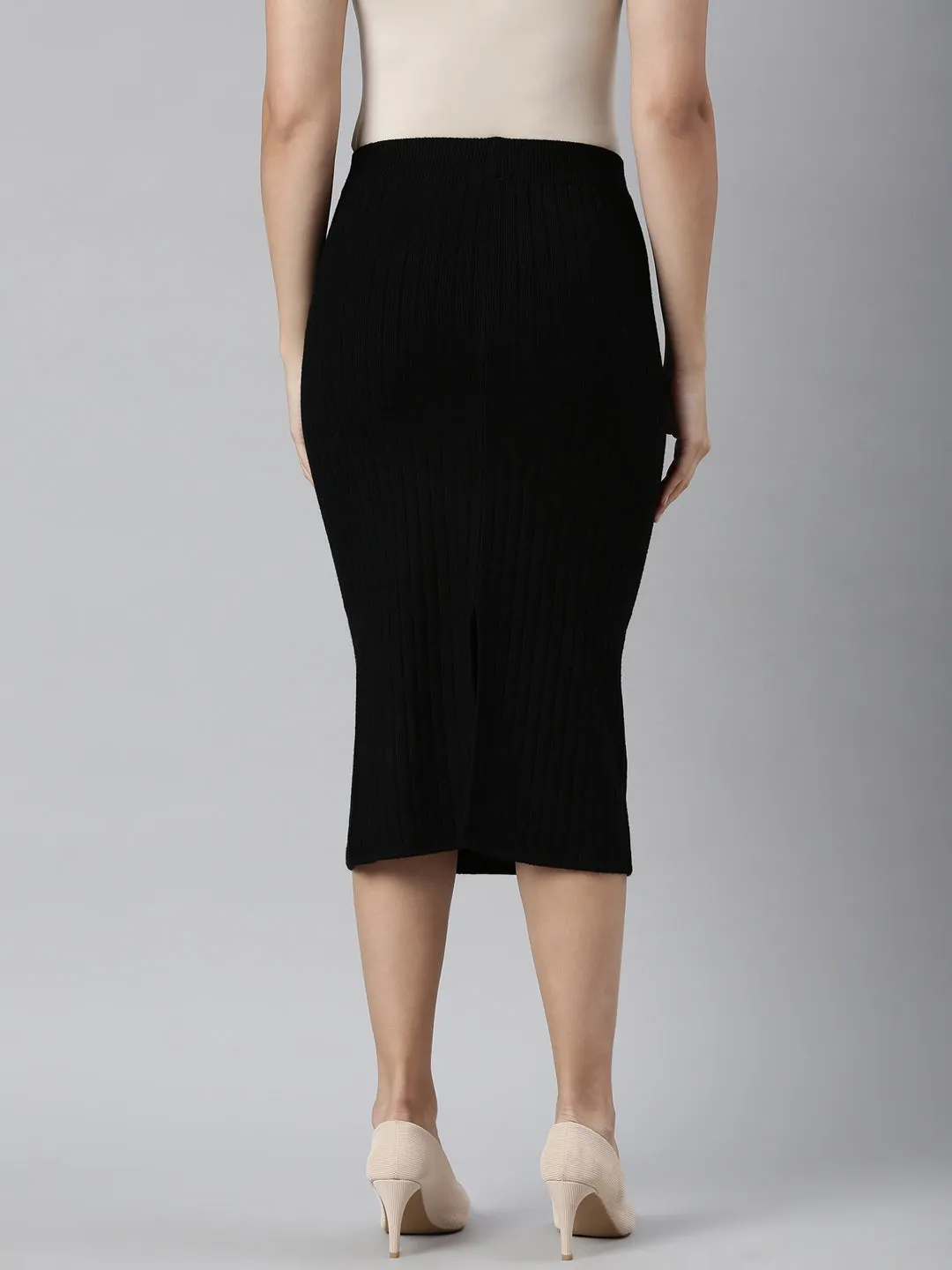 Women's Self Design Black Straight Midi Skirt Simple Outfit