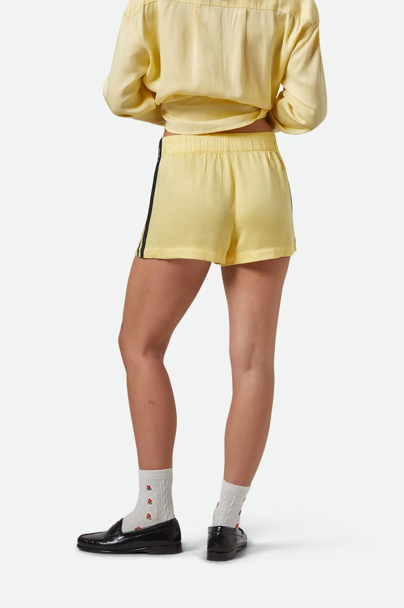 Anti Static Treatment Silky Boxer Short - Panna Cotta