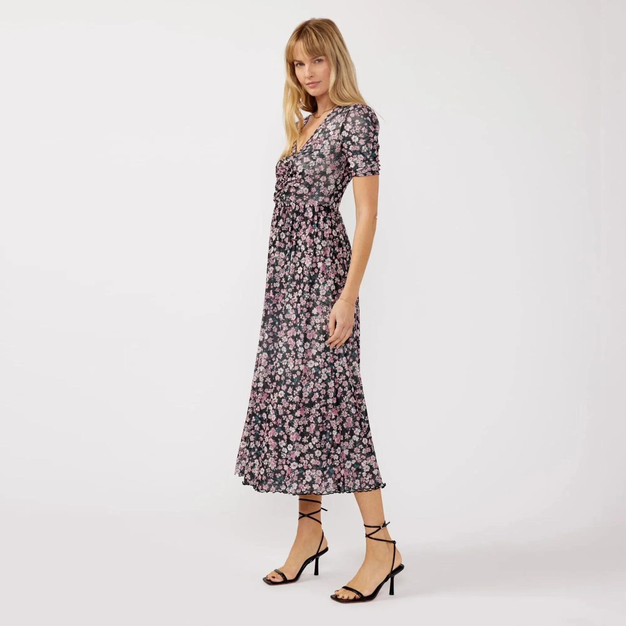 vacation look Reversible Floral Ruched Midi Dress (Black   Dusty Pink)