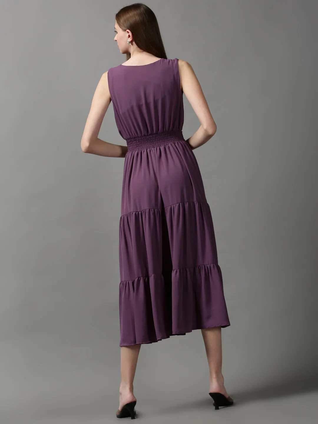 Women's Violet Solid V-Neck Tiered Midi Dress Smooth Line