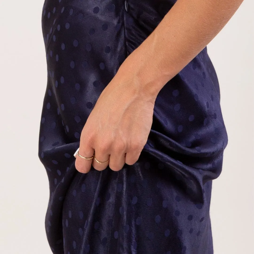 Soft & Silky Dot Jacquard Midi Skirt (Navy) Icon Glow