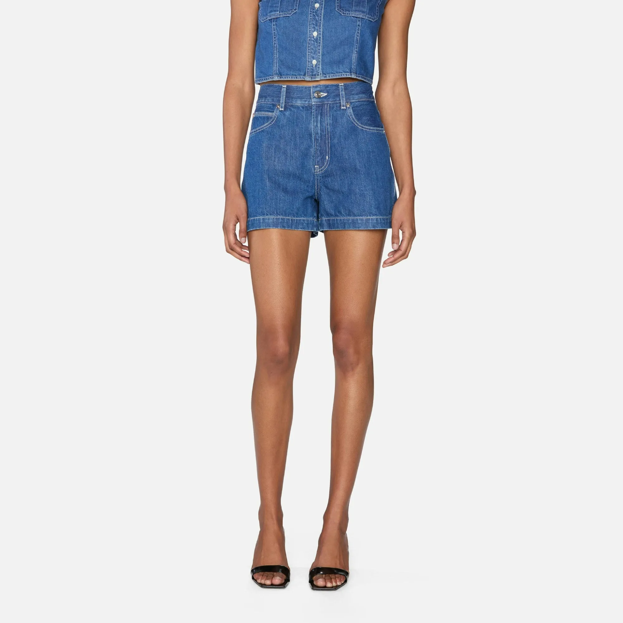 MatteFinishTexture The Charm Short (Graphic)