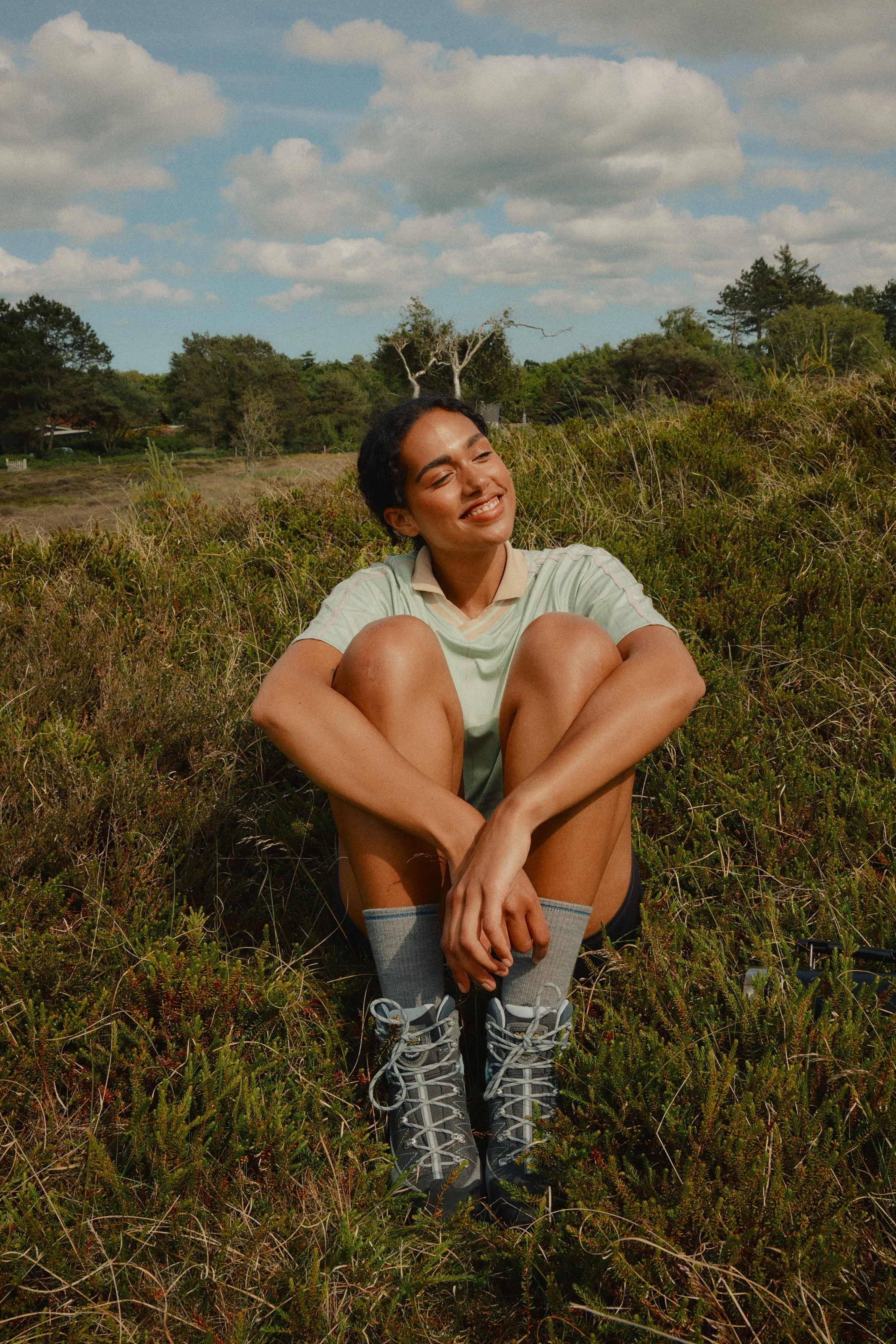 Flattering Shape polo neck SQUAD1 SS V-NECK