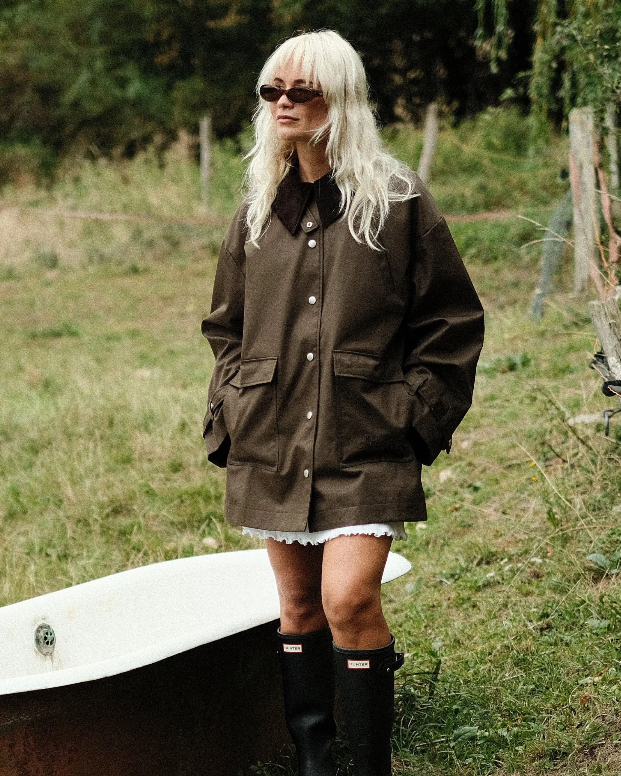 LODGE1 COAT Clean Edge Piece Stretchable Cuffs