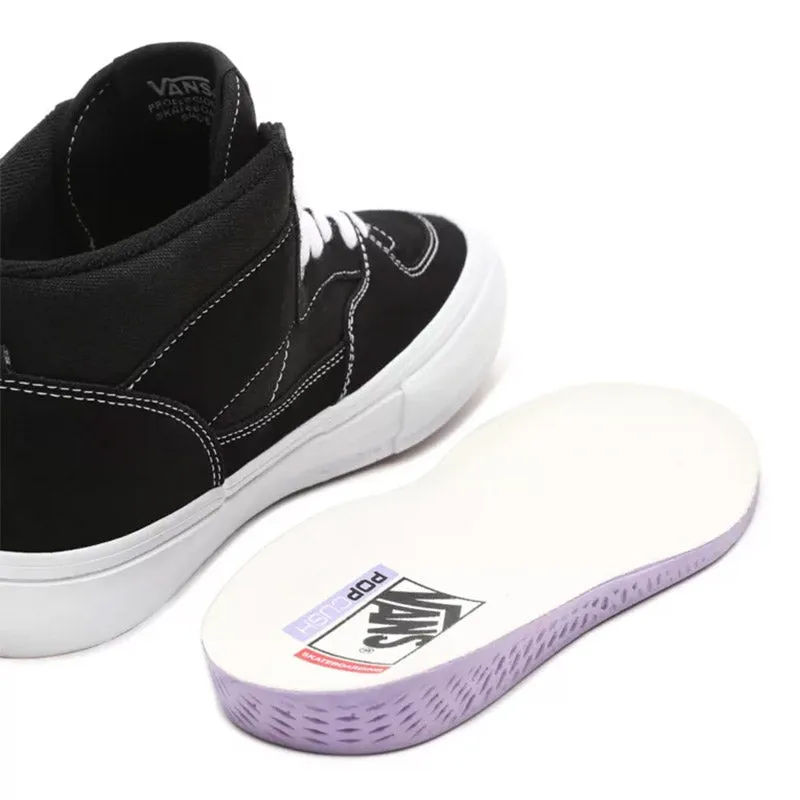 Minimalist Look Padded collar Vans - Skate Half Cab (Black/White)