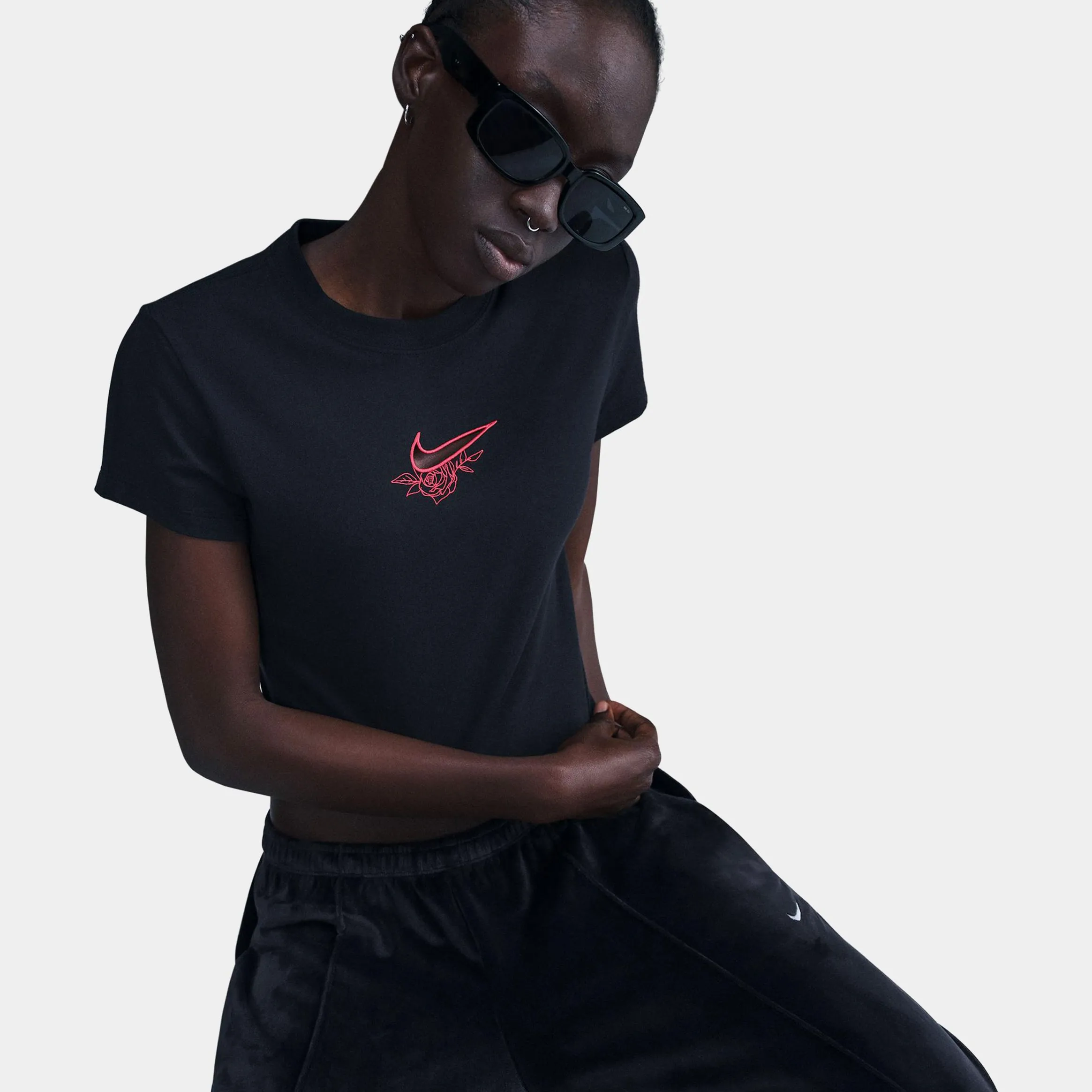 NSW Chill Knit Slim Cropped Womens Short Sleeve Shirt (Black) OdorResistant Coating Ventilation Panels