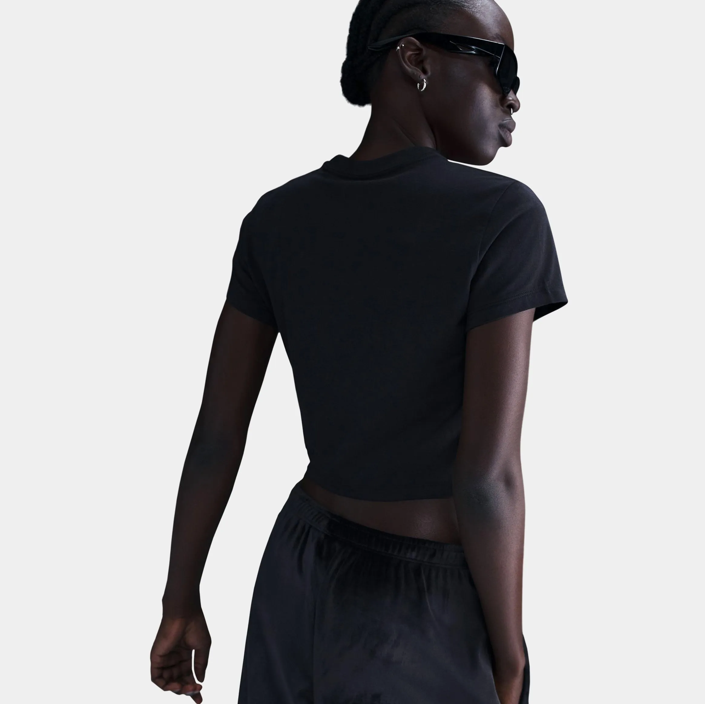 FlexibleElasticity Craft Edge NSW Chill Knit Slim Cropped Womens Short Sleeve Shirt (Black)