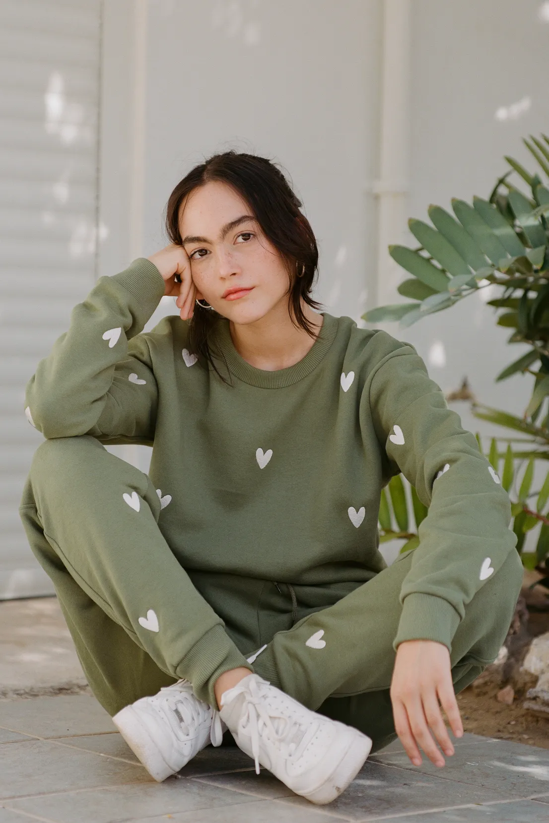 O&F Heart Embroidered Joggers - Olive Movement Flex