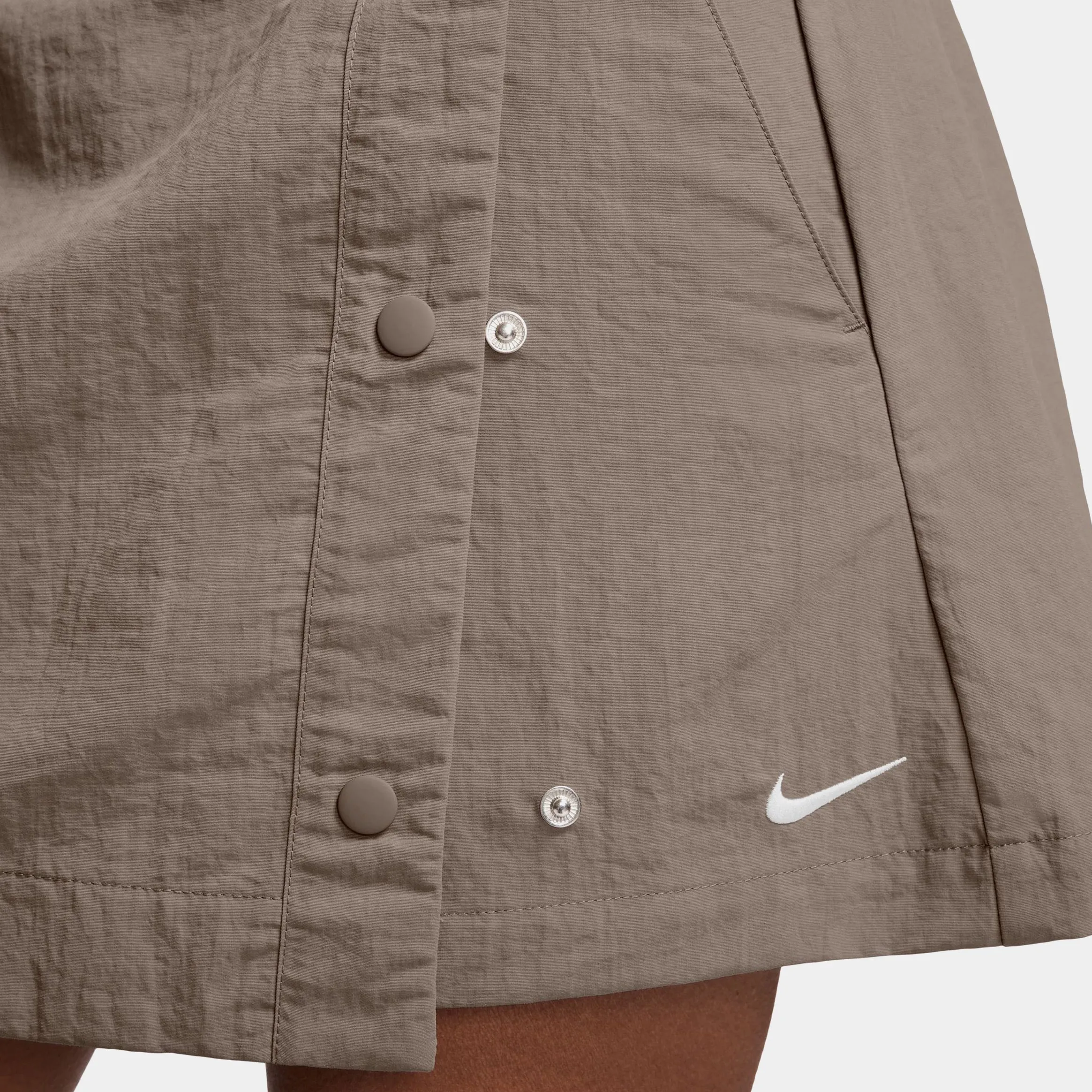 picnic clothes Essentials Woven 3" Womens Skort (Mink Brown/White)