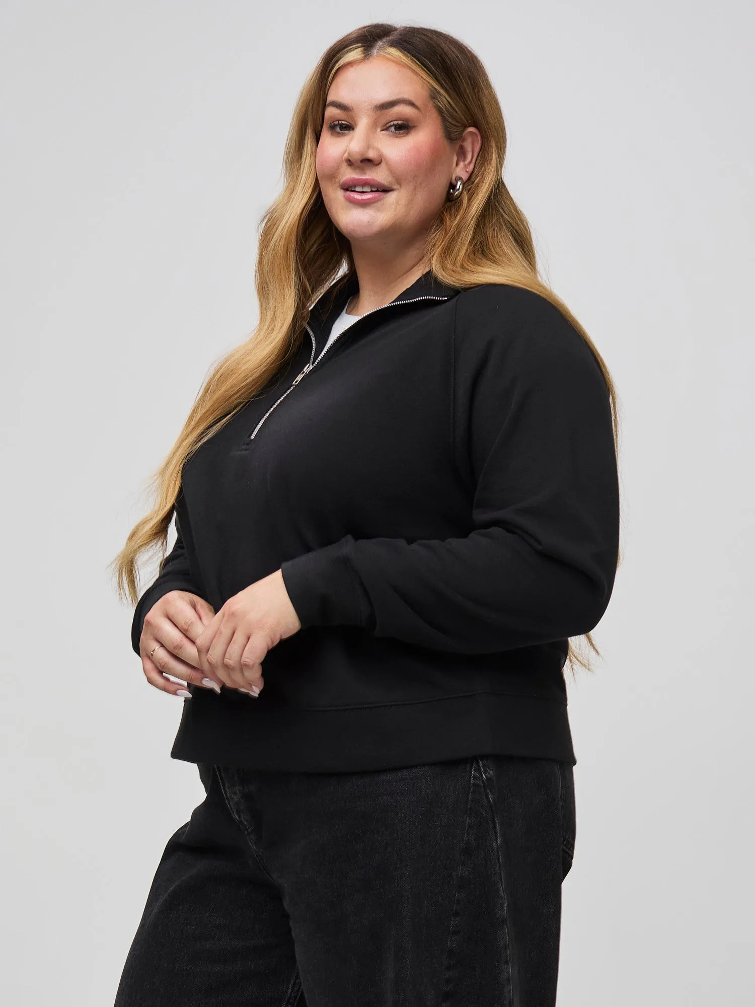 Active Wear Look Essential Layer Women's Black Half Zip