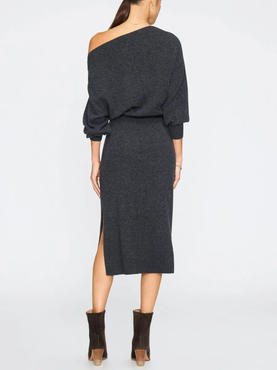 The Larson Dress Brunch Tone Relax Flex