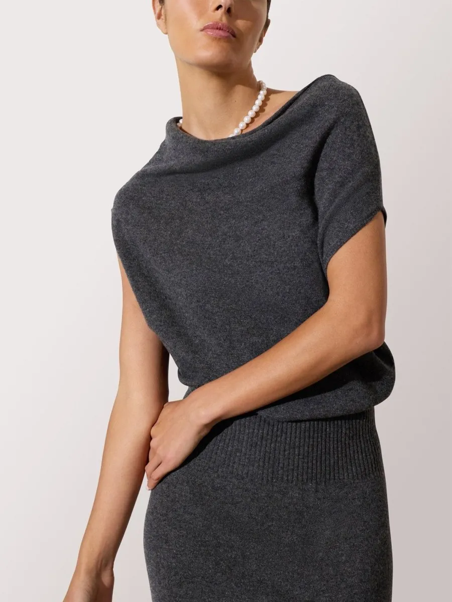 Sleek Fit The Lori Sleeveless Cashmere Mini