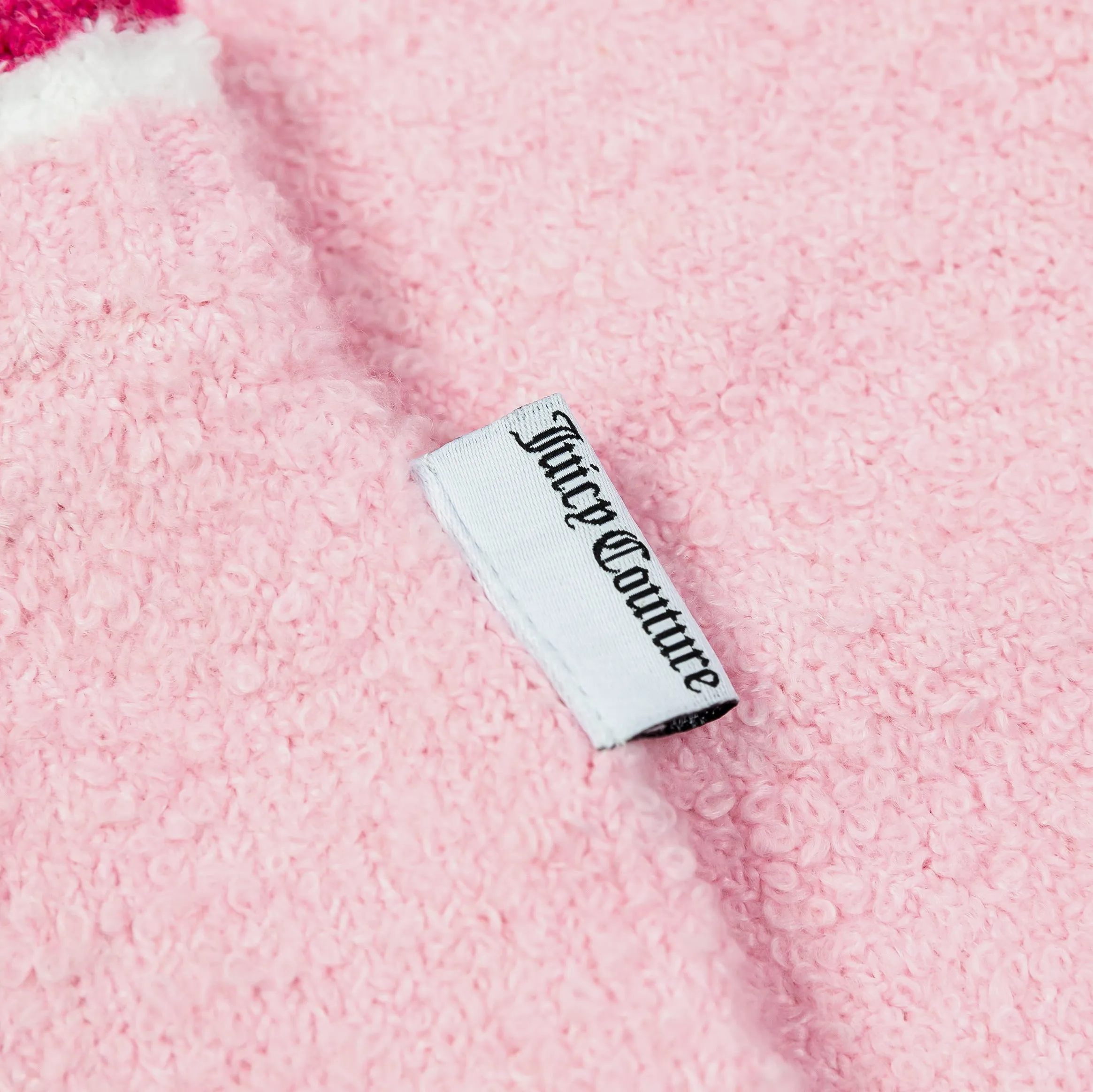 Stretchable Fit Style Basic Tipped Sweater Shorts (Pink)