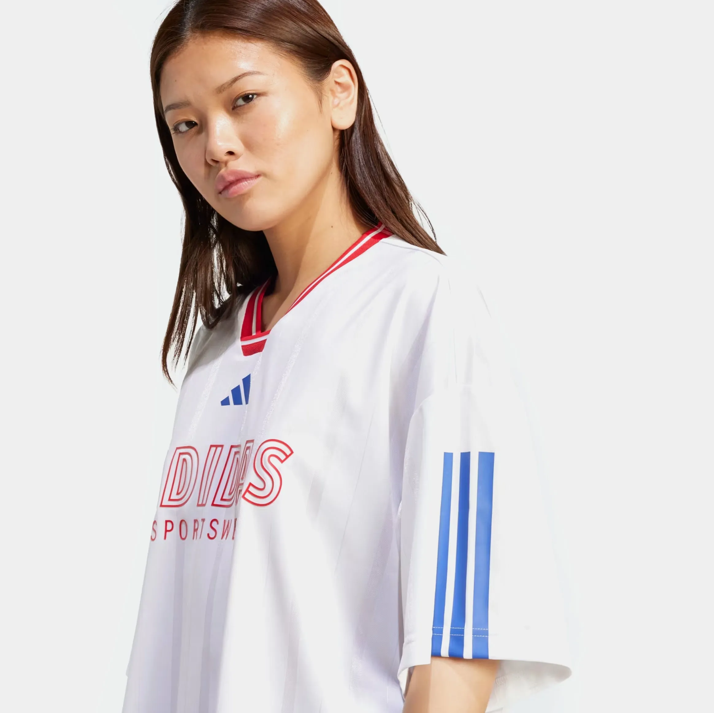 Tiro Nations Boyfriend Womens Short Sleeve Shirt (White/Pure Ruby/Semi Lucid Blue) Romance Air