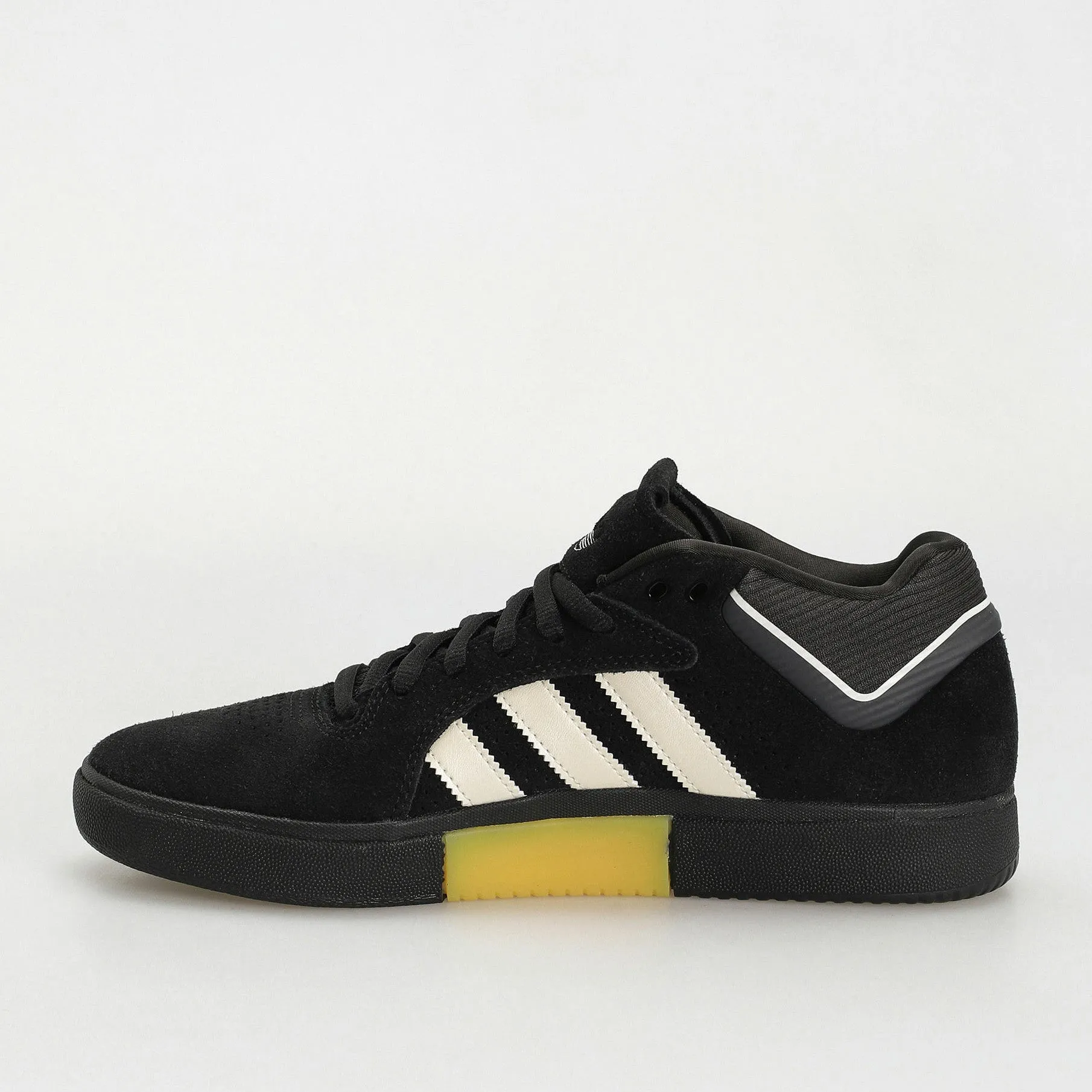 adidas Tyshawn Black/Zero Metallic/Spark Light cushion