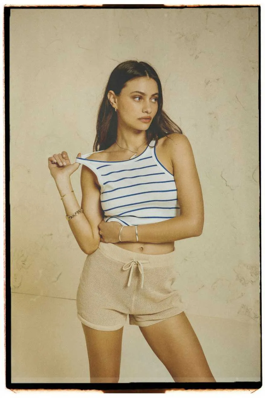 Corrosion - resistant Cross Back Ventilation Design Organic Rib High Neck Tank Top - Off White/Surf The Web