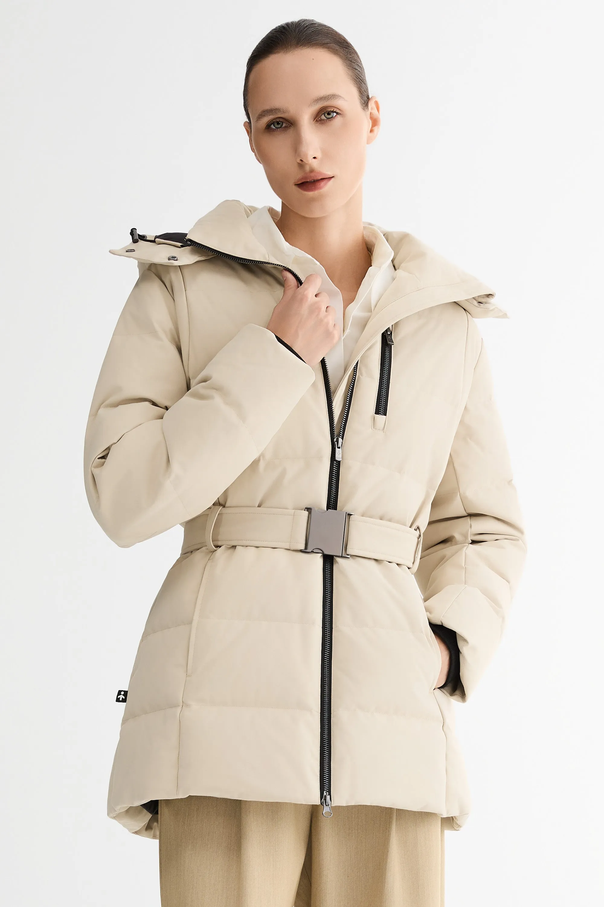 Celeste Polished Edge Belted Hooded Down Jacket Anti Pilling Surface Light Diffusing Fabric