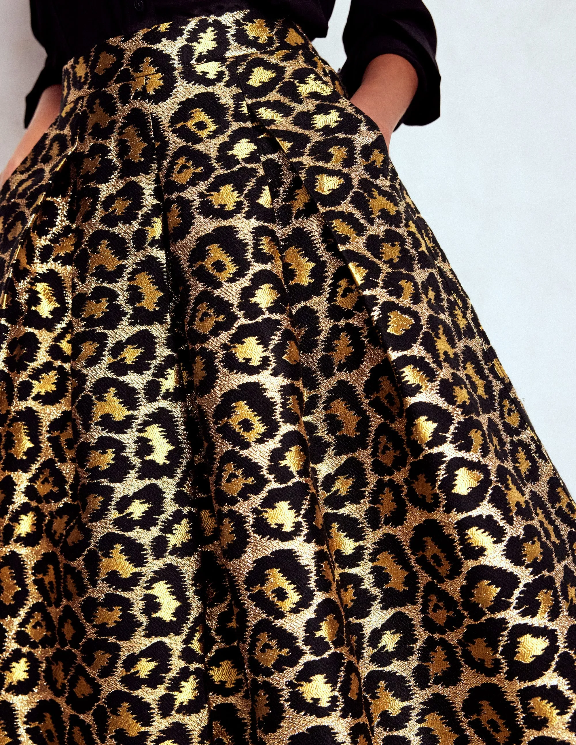 Verity Jacquard Midi Skirt-Leopard Print Roll Up Fasten