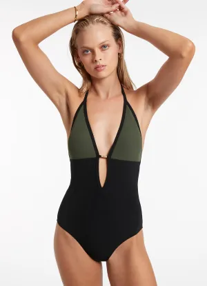 Versa Plunge One Piece - Olive Anti Fade Treatment Freedom of movement