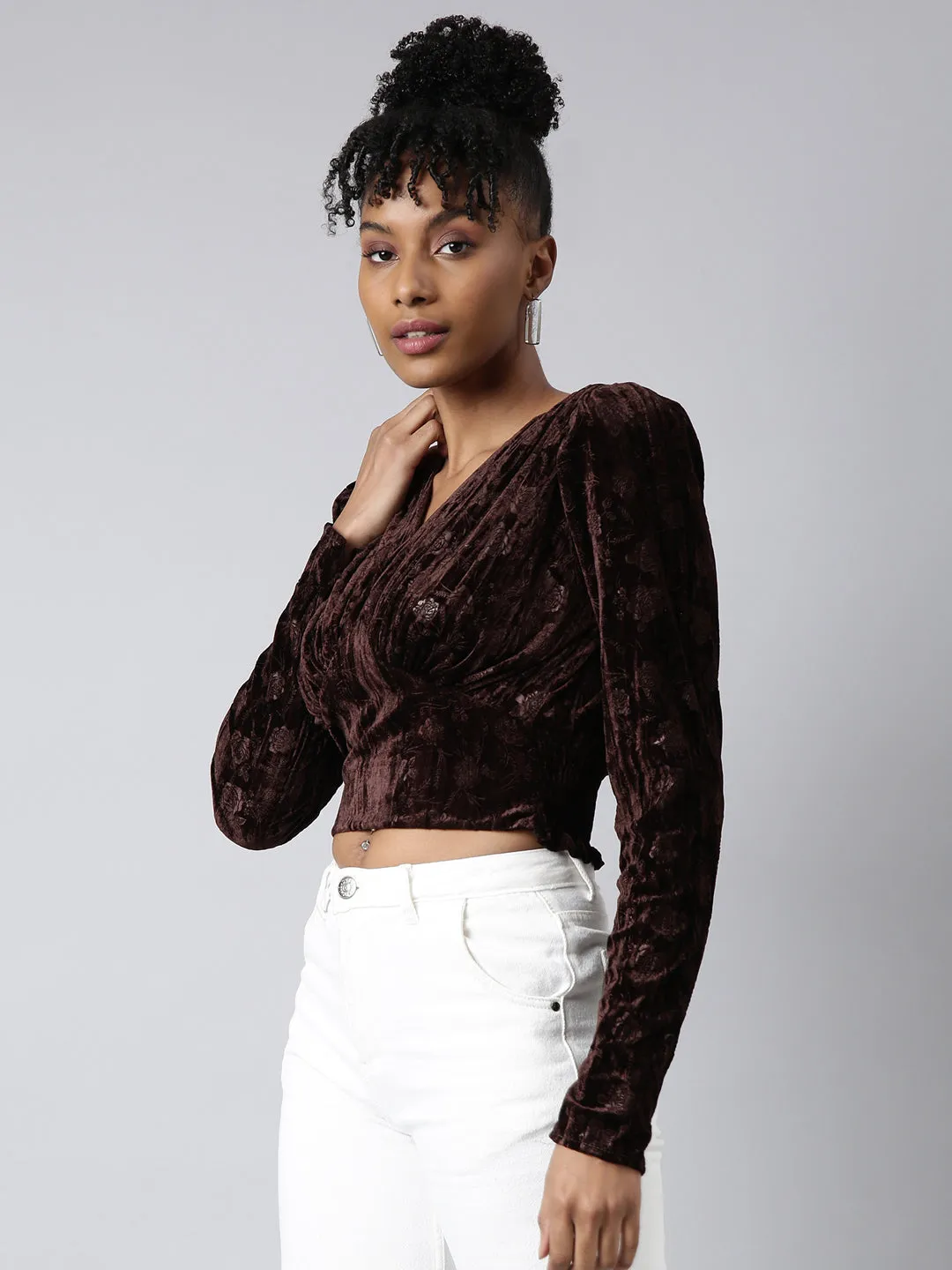 Comfortable And Versatile Women's Brown Long Sleeves V-Neck Self Design Cinched Waist Crop Top